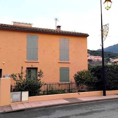 Maison Serra - Jacuzzi, Sauna Villa *