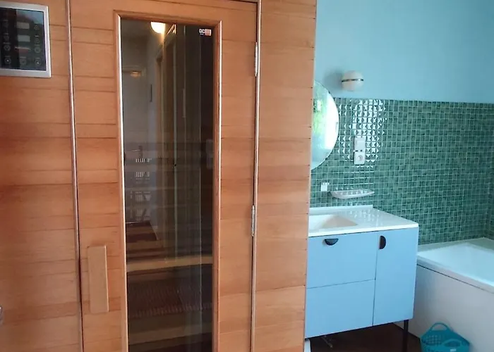 Maison Serra - Jacuzzi, Sauna